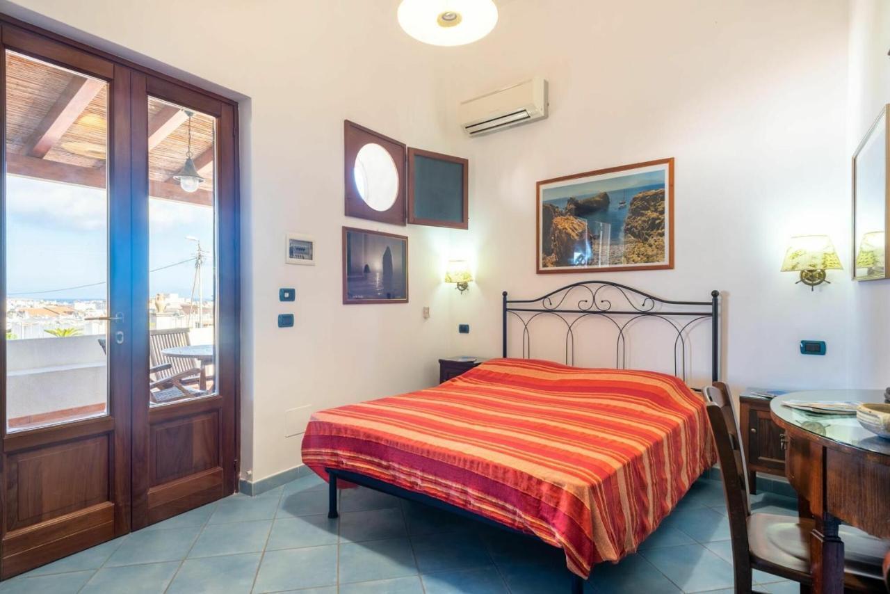 Casa Vacanza Artemis リーパリ エクステリア 写真