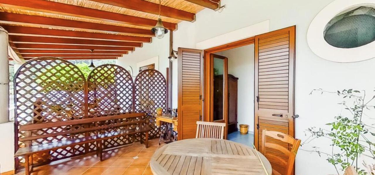 Casa Vacanza Artemis リーパリ エクステリア 写真