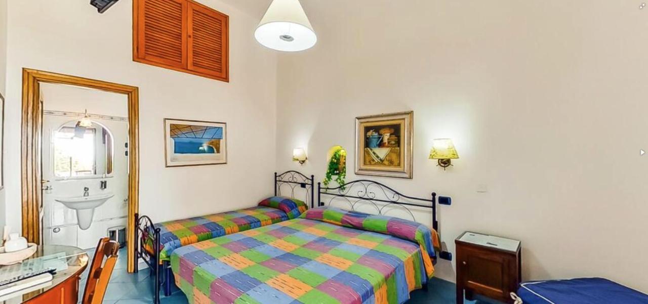 Casa Vacanza Artemis リーパリ エクステリア 写真