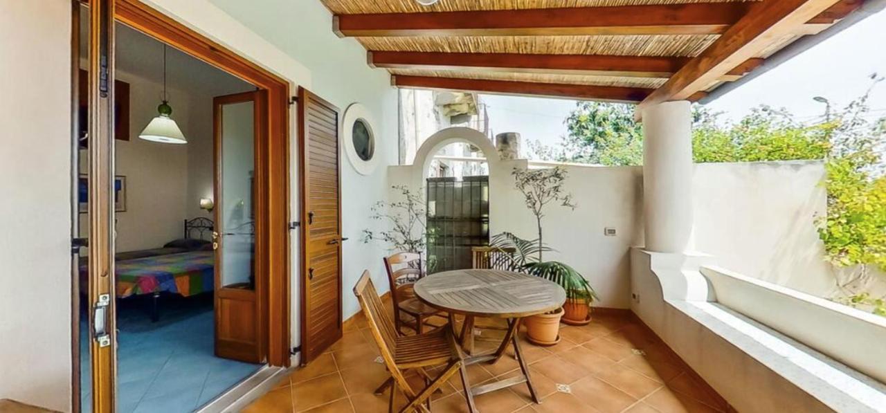 Casa Vacanza Artemis リーパリ エクステリア 写真